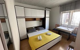 Marsic Apartments & Rooms